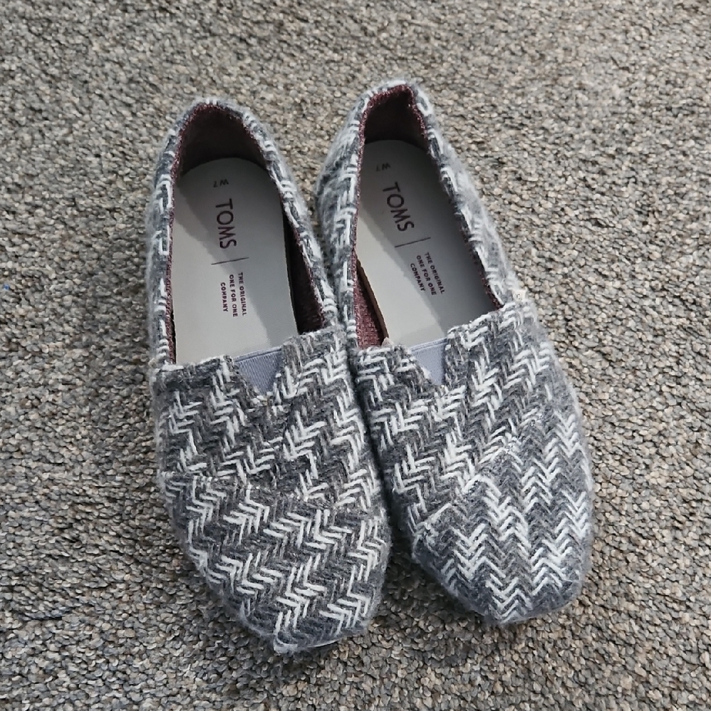TOMS Herringbone Gray Women's Flats